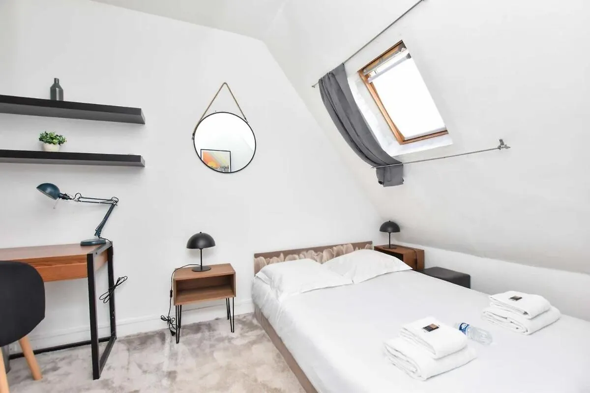 Cosy Studio En Plein Coeur Du 16E Arrondissement Parijs